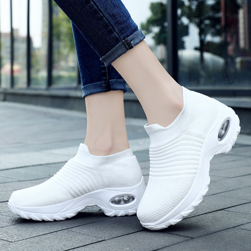 Women Mesh Light Breathable Jogging Shoes - integrityhomedecor